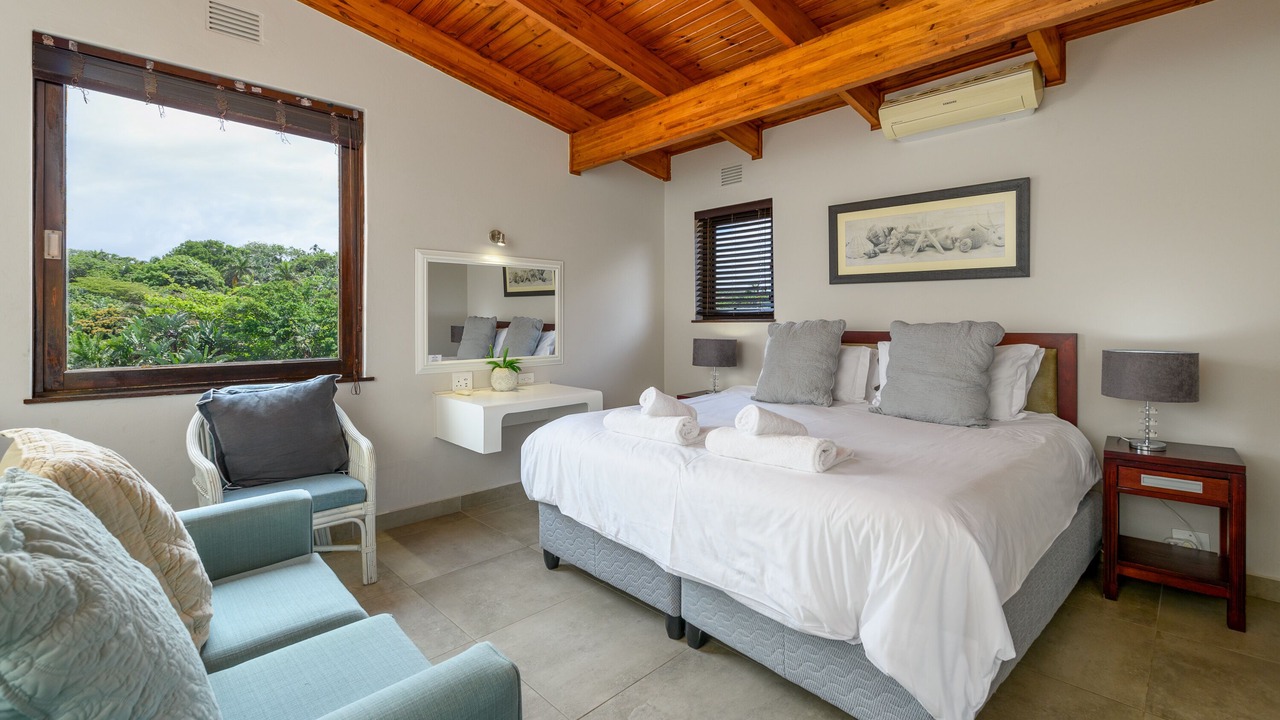 Photo of Bedroom in San Lameer
