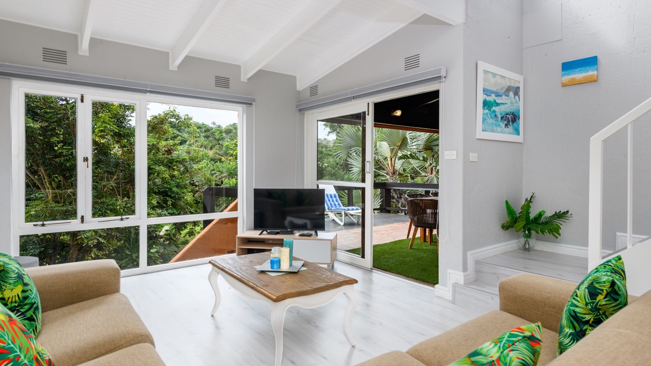 Photo of Livingroom in San Lameer
