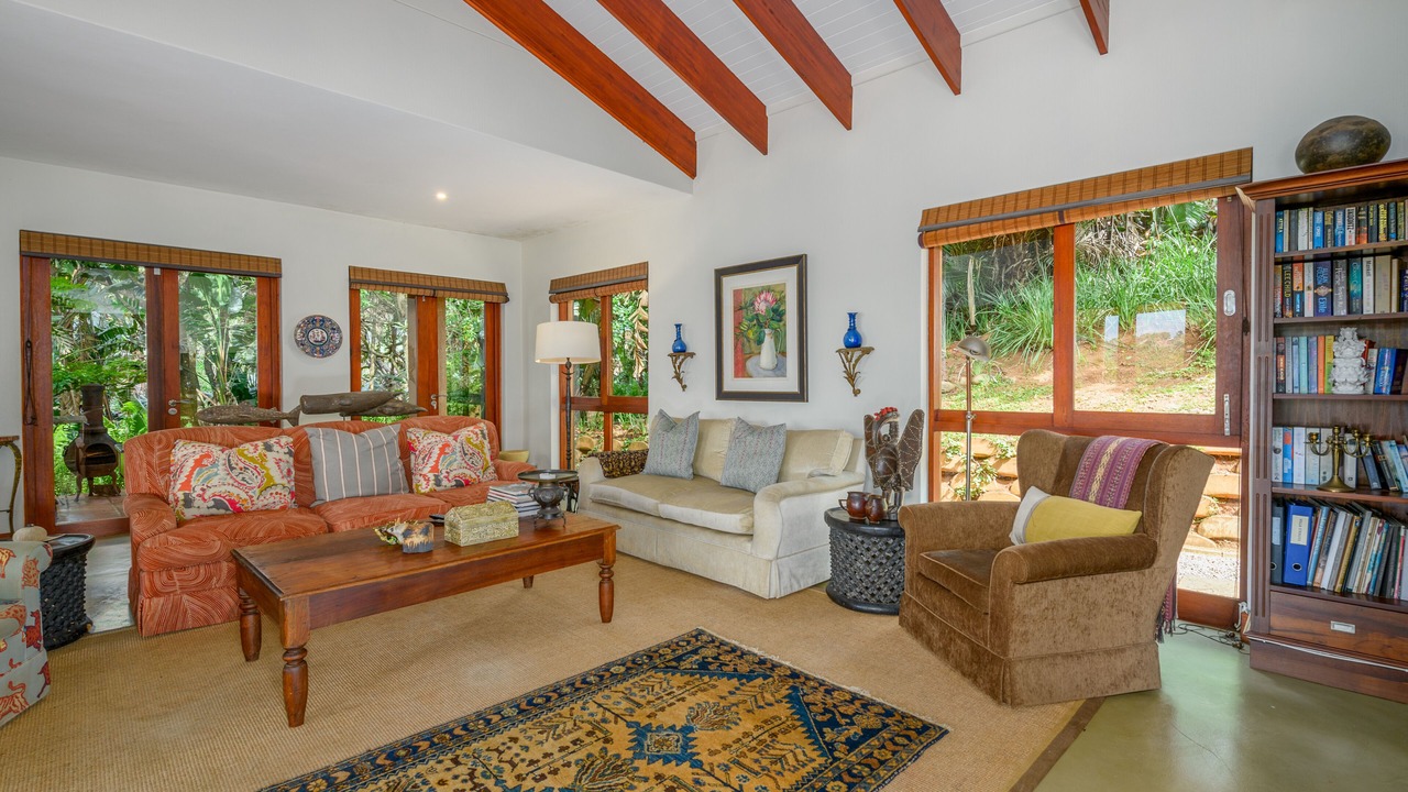 Photo of Livingroom in San Lameer