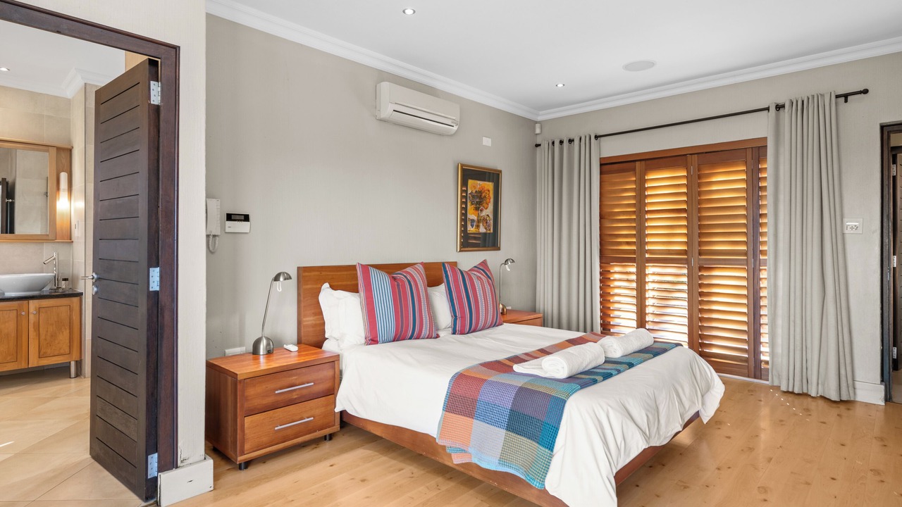 Photo of Bedroom in San Lameer