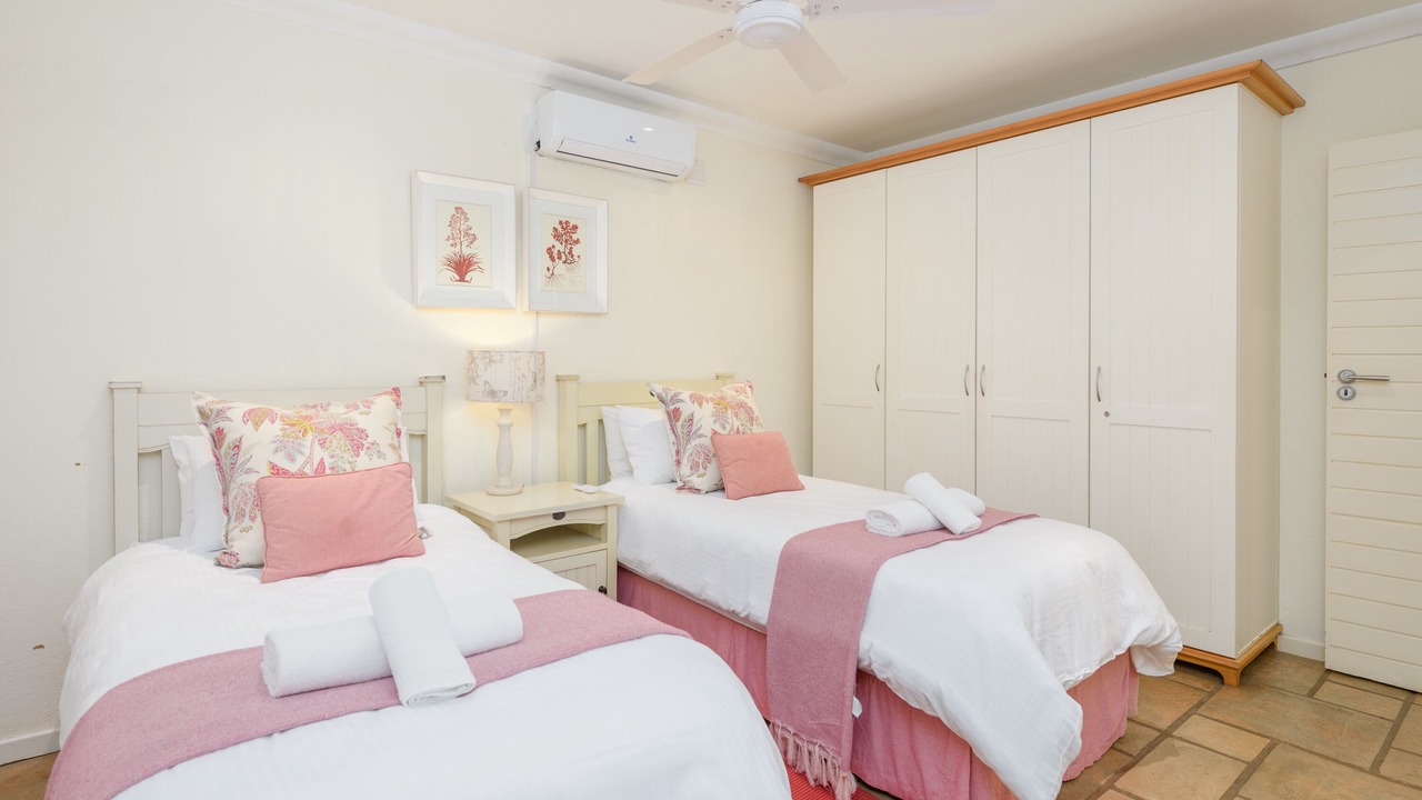 Photo of Bedroom in San Lameer