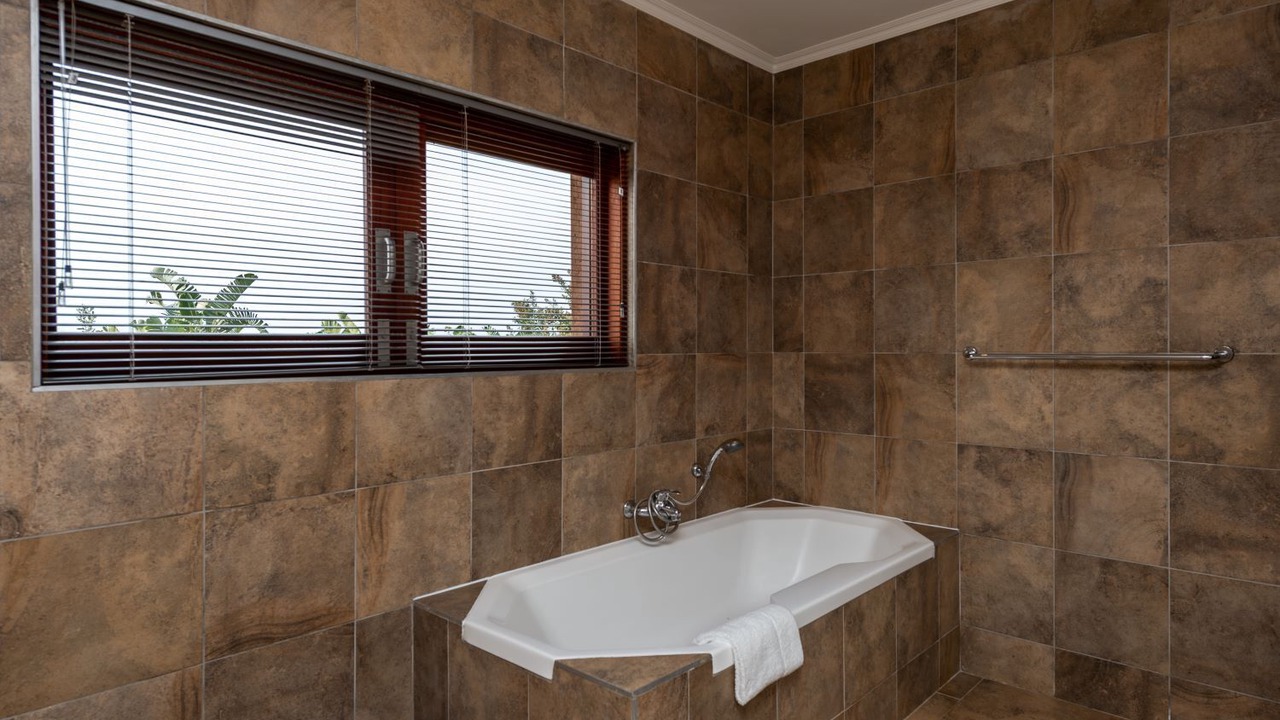 Photo of Bathroom in San Lameer