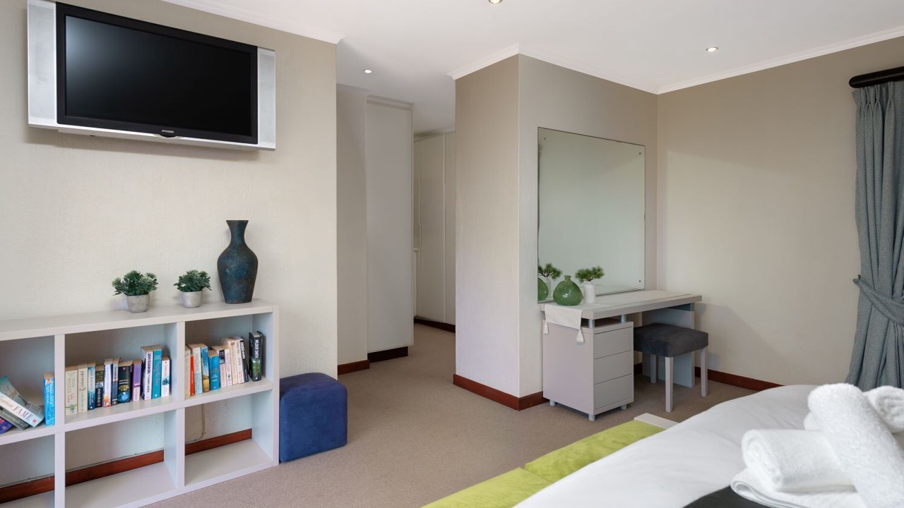 Photo of Bedroom in San Lameer