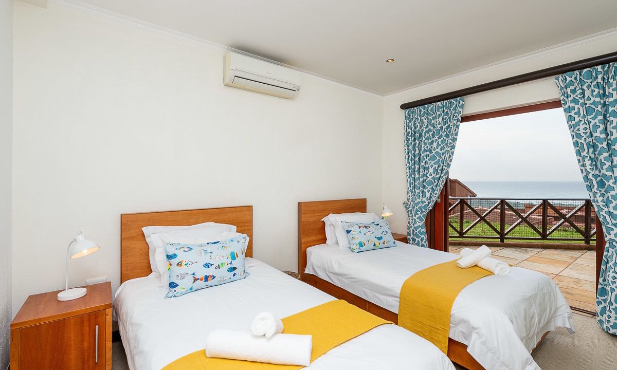 Photo of Bedroom in San Lameer