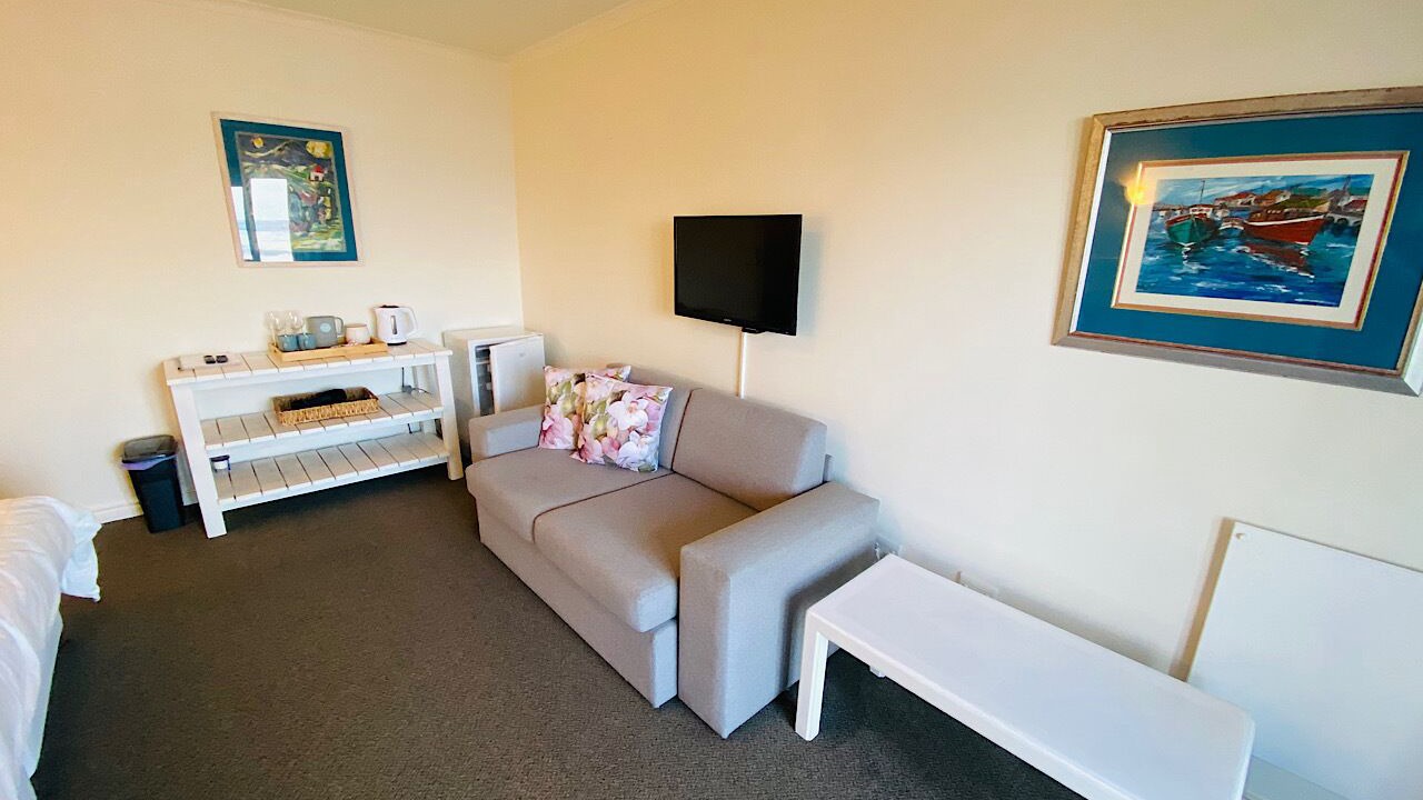 Photo of Bedroom in Wilderness Beach