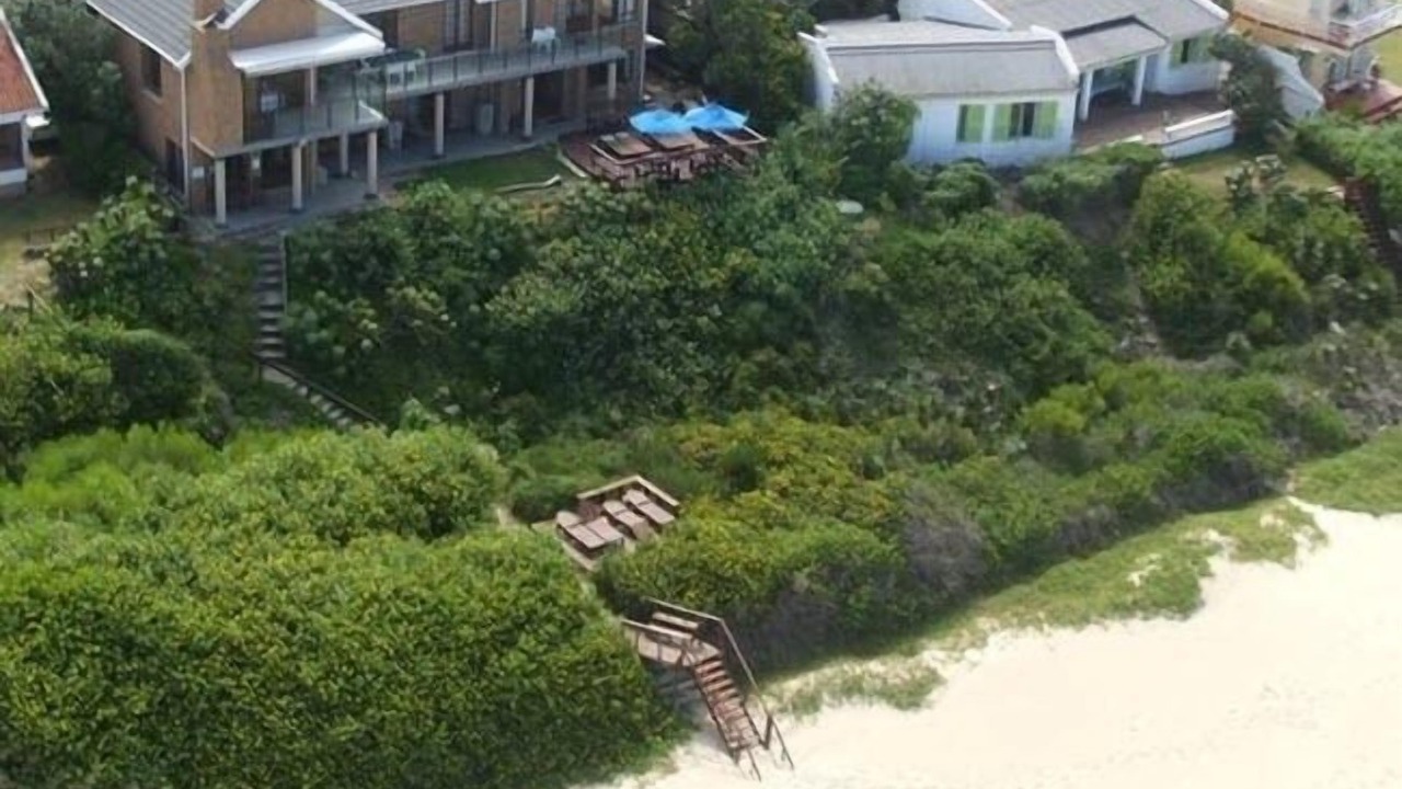 Photo of Outdoor in Wilderness Beach