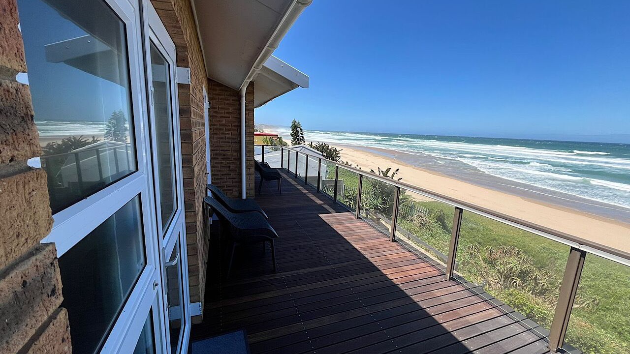 Photo of Bedroom in Wilderness Beach