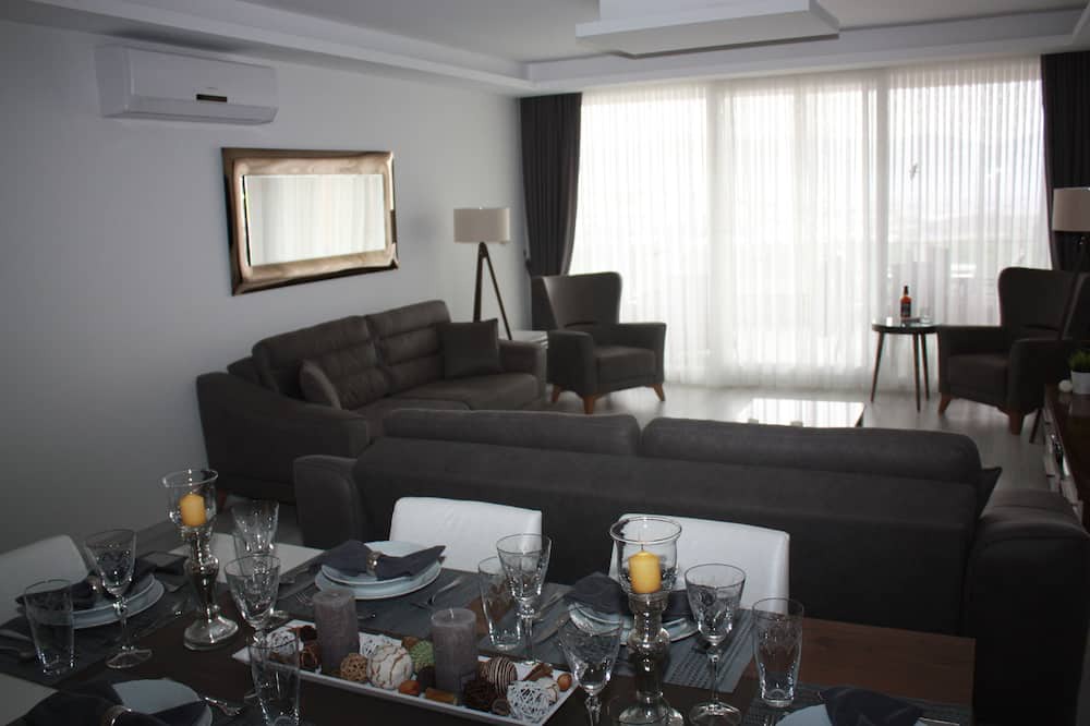 Photo of Livingroom in Kusadasi