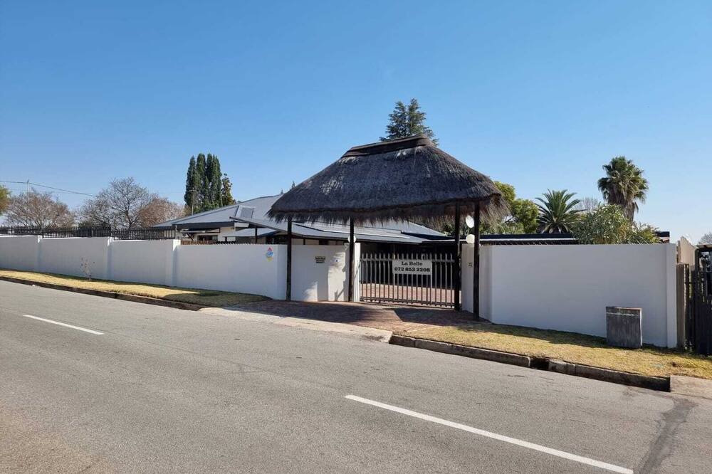 Photo of Outdoor in Parys
