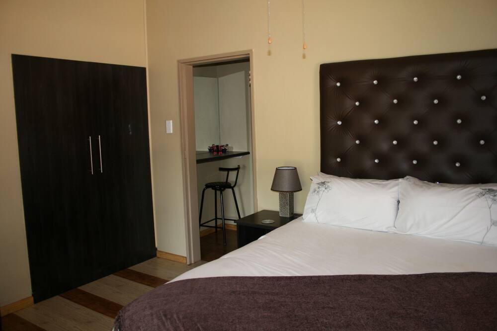 Photo of Bedroom in Parys