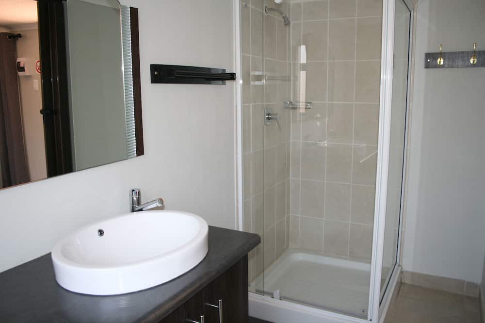 Photo of Bathroom in Parys