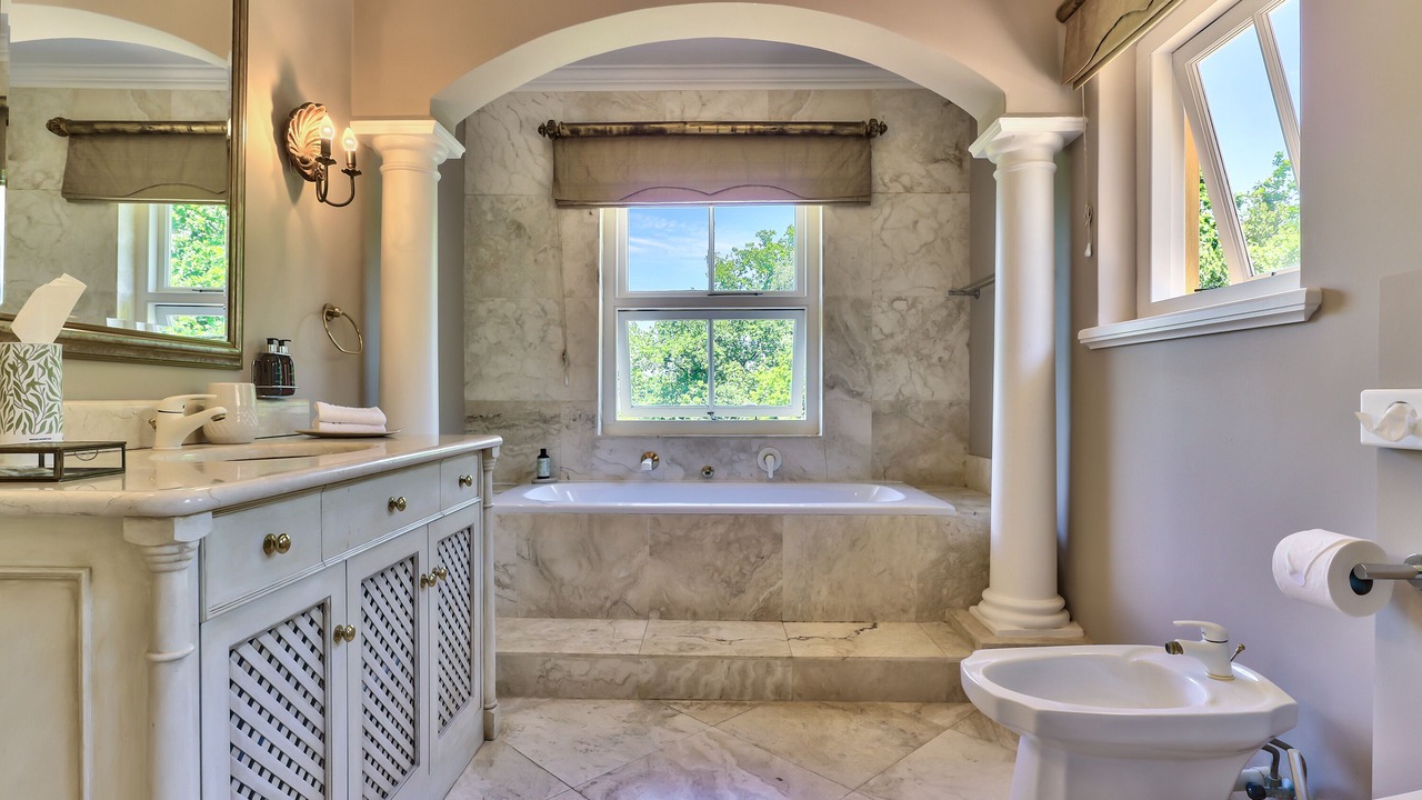 Photo of Bathroom in Cape Town City Centre