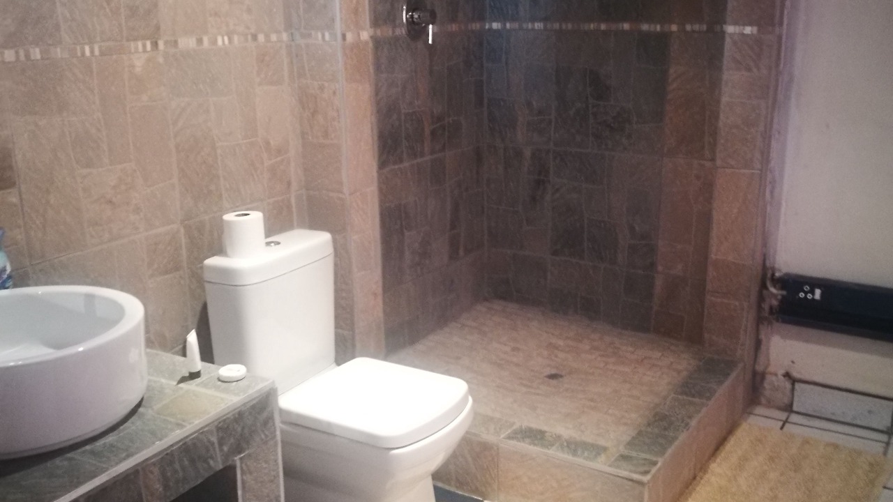 Photo of Bathroom in Primrose