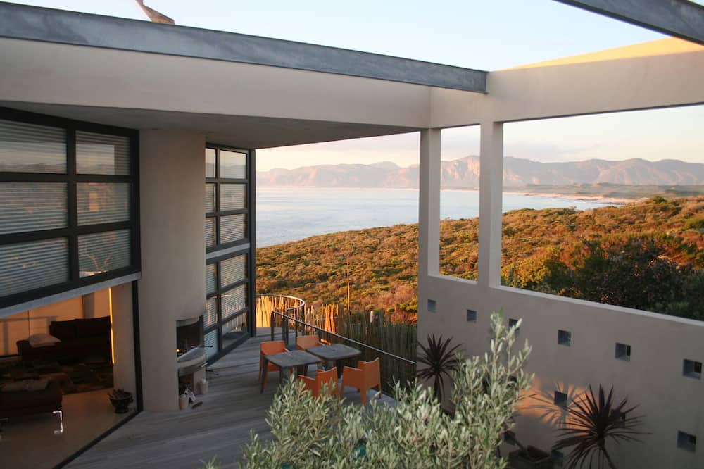 Photo of Patio Balcony in De Kelders