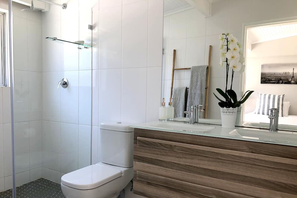 Photo of Bathroom in Knysna Central