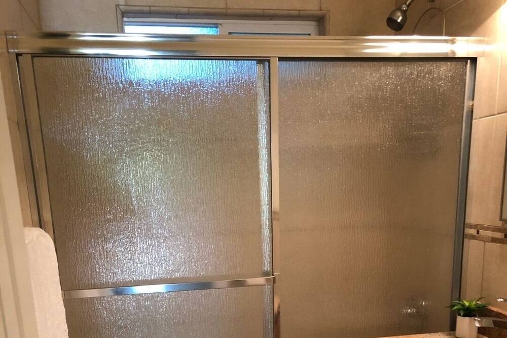 Photo of Bathroom in Mountain View