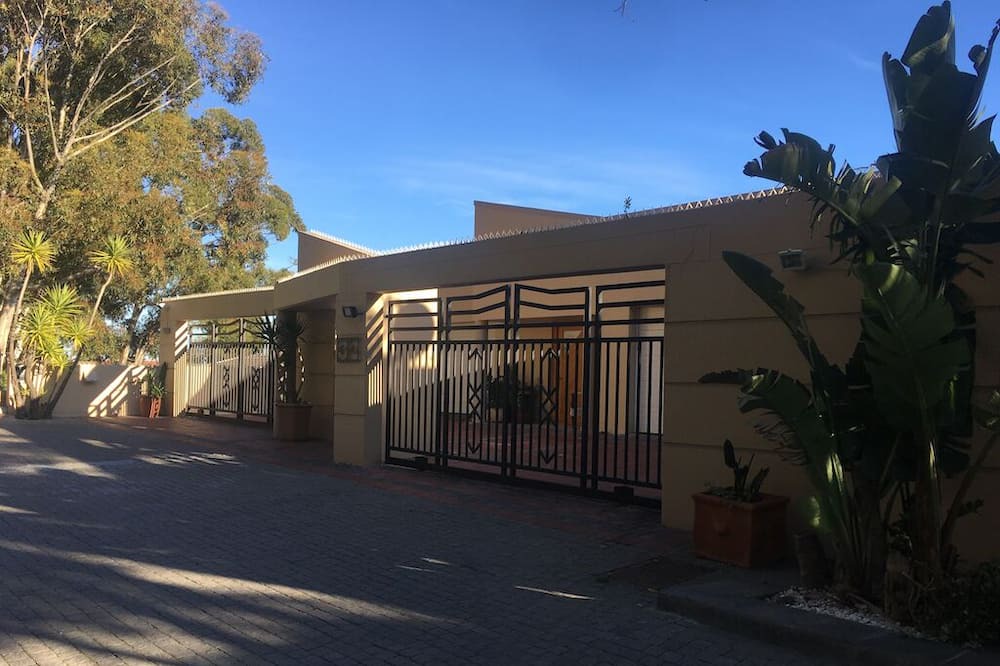 Photo of Outdoor in Bantry Bay