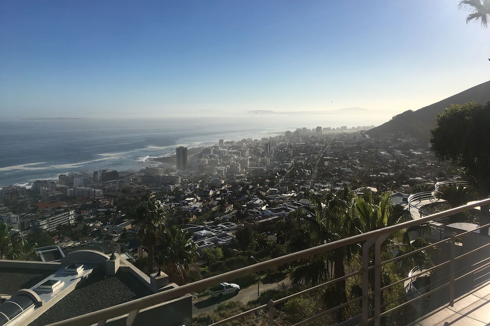 Photo of Patio Balcony in Bantry Bay
