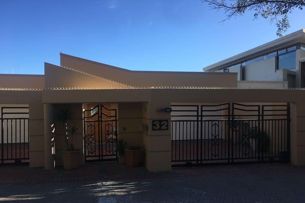 Photo of Outdoor in Bantry Bay
