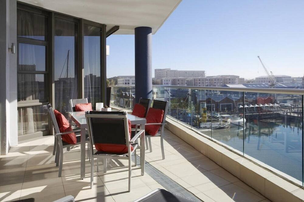 Photo of Patio Balcony in Victoria and Alfred Waterfront