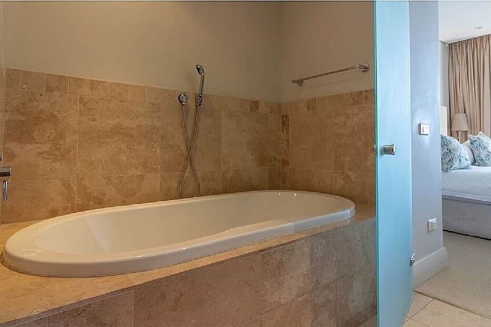 Photo of Bathroom in Victoria and Alfred Waterfront