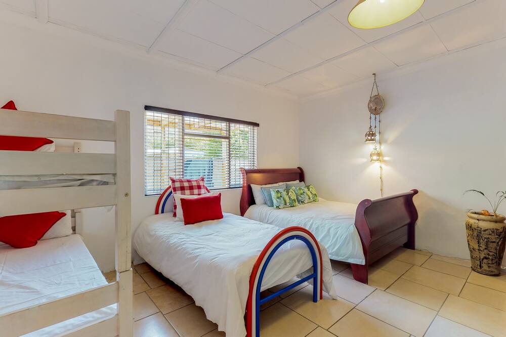 Photo of Bedroom in Westcliff