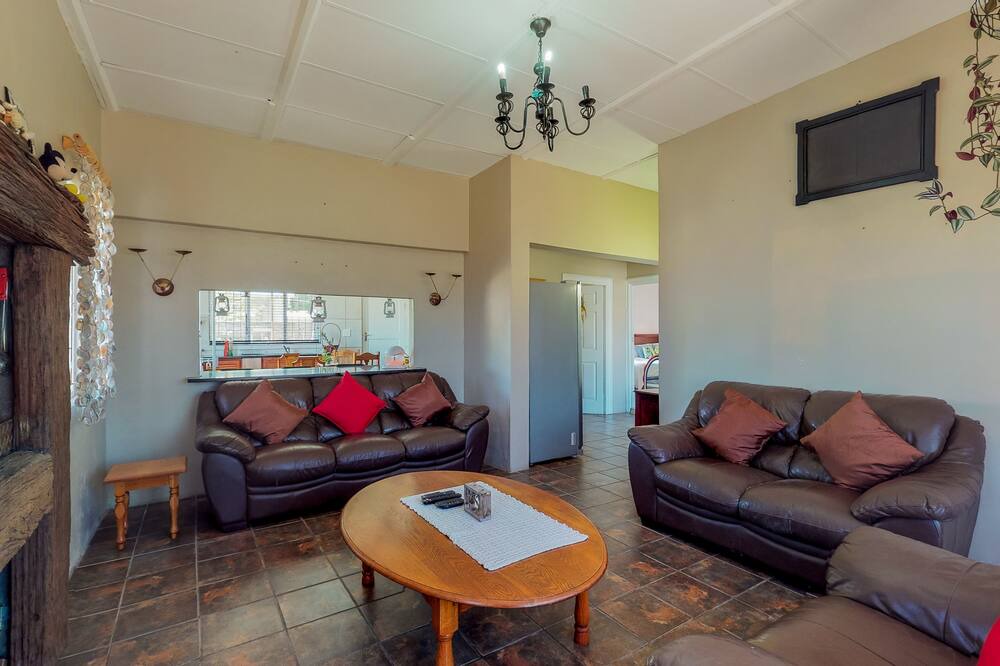 Photo of Livingroom in Westcliff