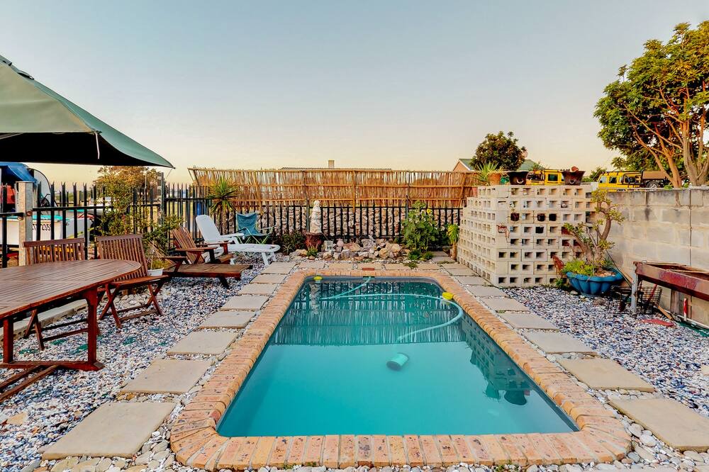 Photo of Outdoor in Westcliff