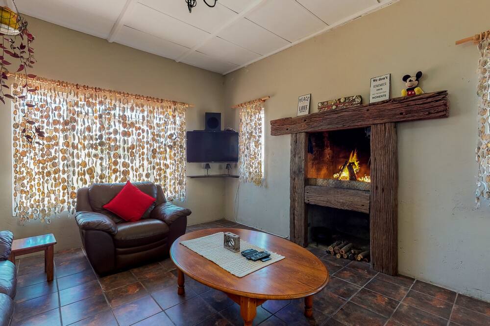 Photo of Livingroom in Westcliff