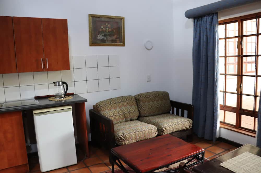 Photo of Livingroom in Garsfontein