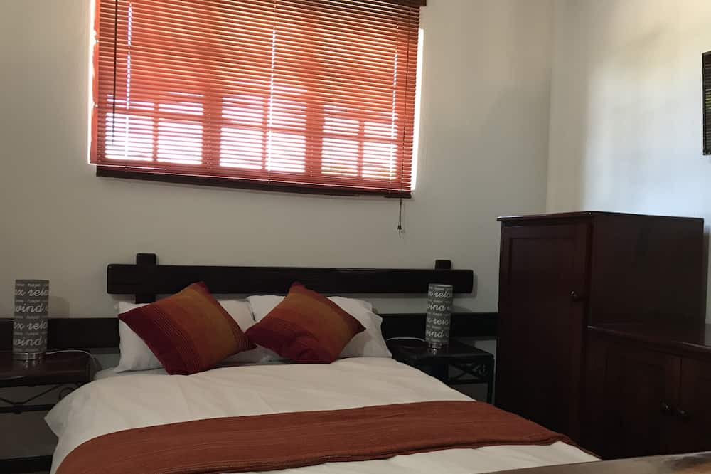 Photo of Bedroom in Garsfontein