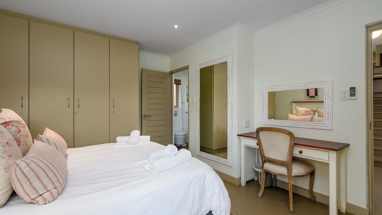 Photo of Bedroom in San Lameer