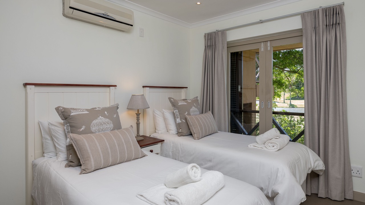 Photo of Bedroom in San Lameer