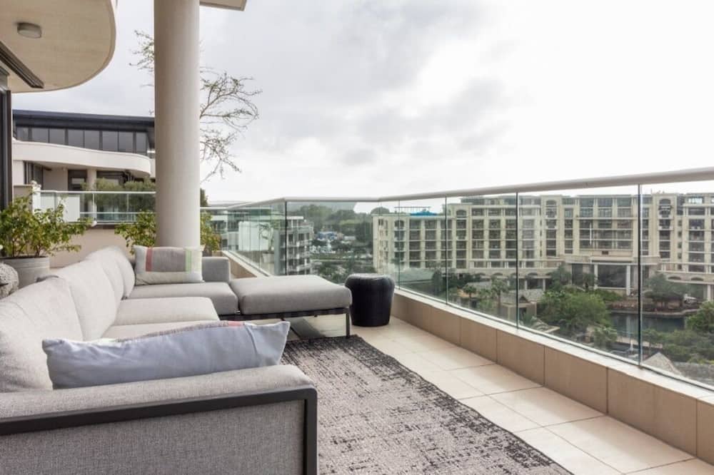 Photo of Patio Balcony in Victoria and Alfred Waterfront