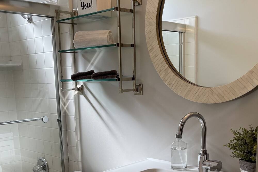 Photo of Bathroom in North Central