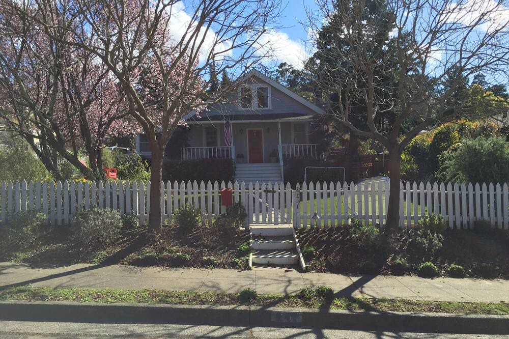Photo of Others in Corte Madera