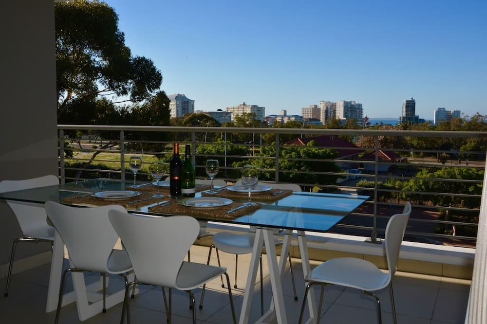 Photo of Patio Balcony in Green Point