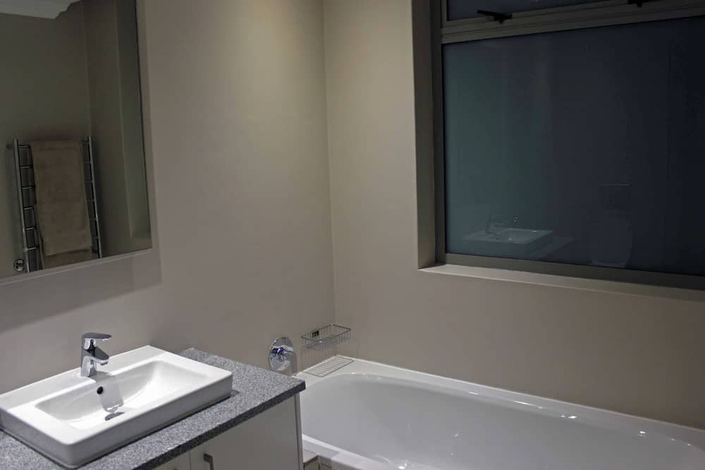 Photo of Bathroom in Green Point