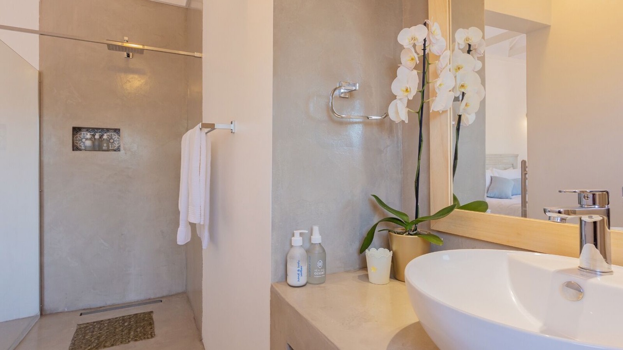 Photo of Bathroom in Great Brak River