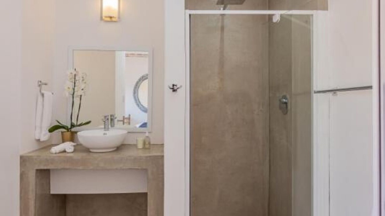 Photo of Bathroom in Great Brak River
