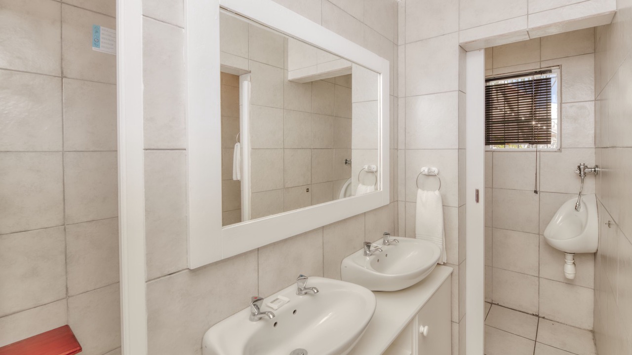 Photo of Bathroom in Struisbaai