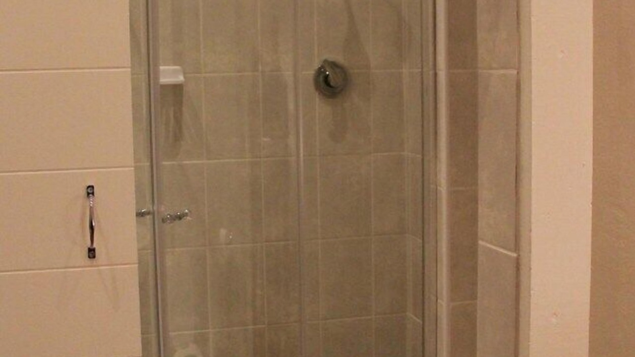 Photo of Bathroom in Komani
