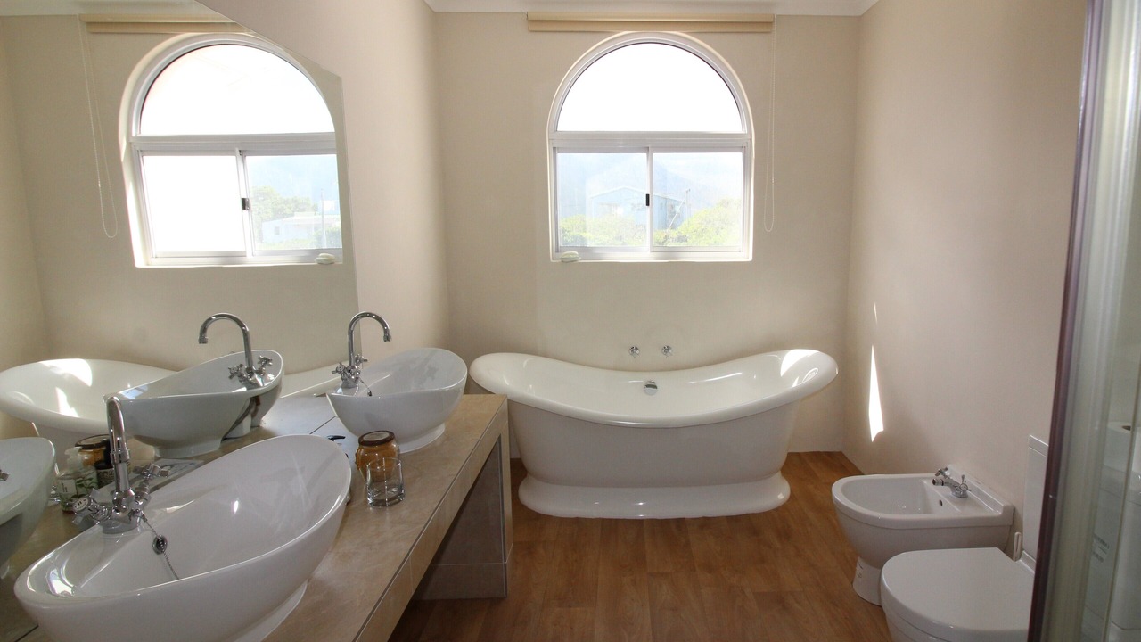 Photo of Bathroom in Betty's Bay