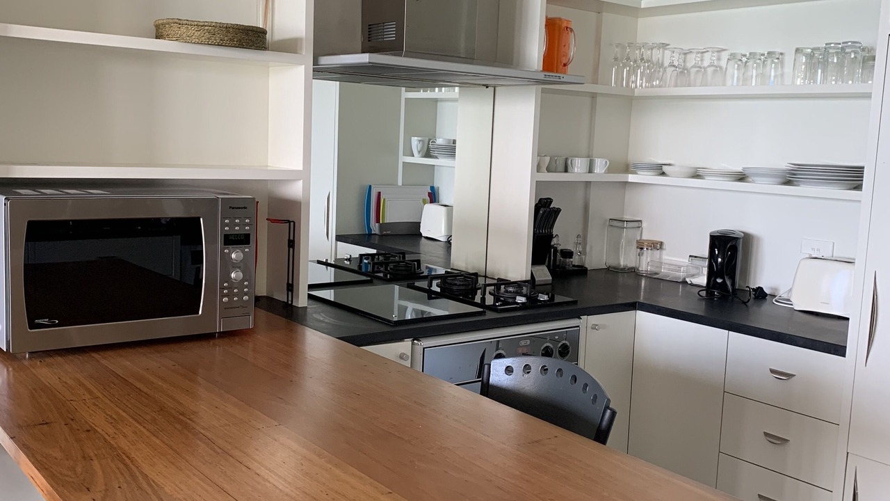 Photo of Kitchen in Redhill