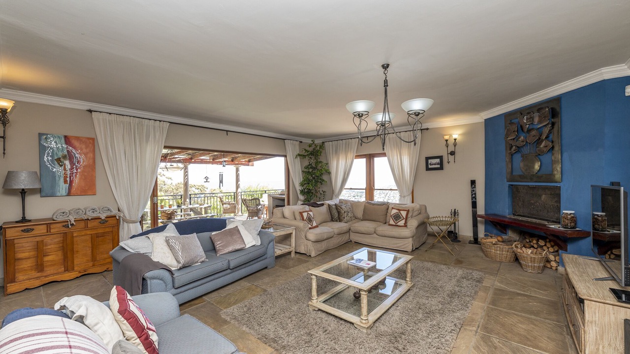 Photo of Livingroom in Mountainside