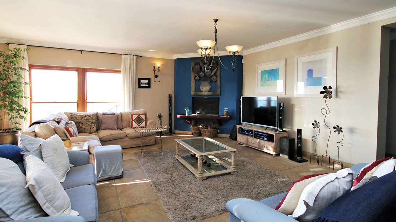 Photo of Livingroom in Mountainside