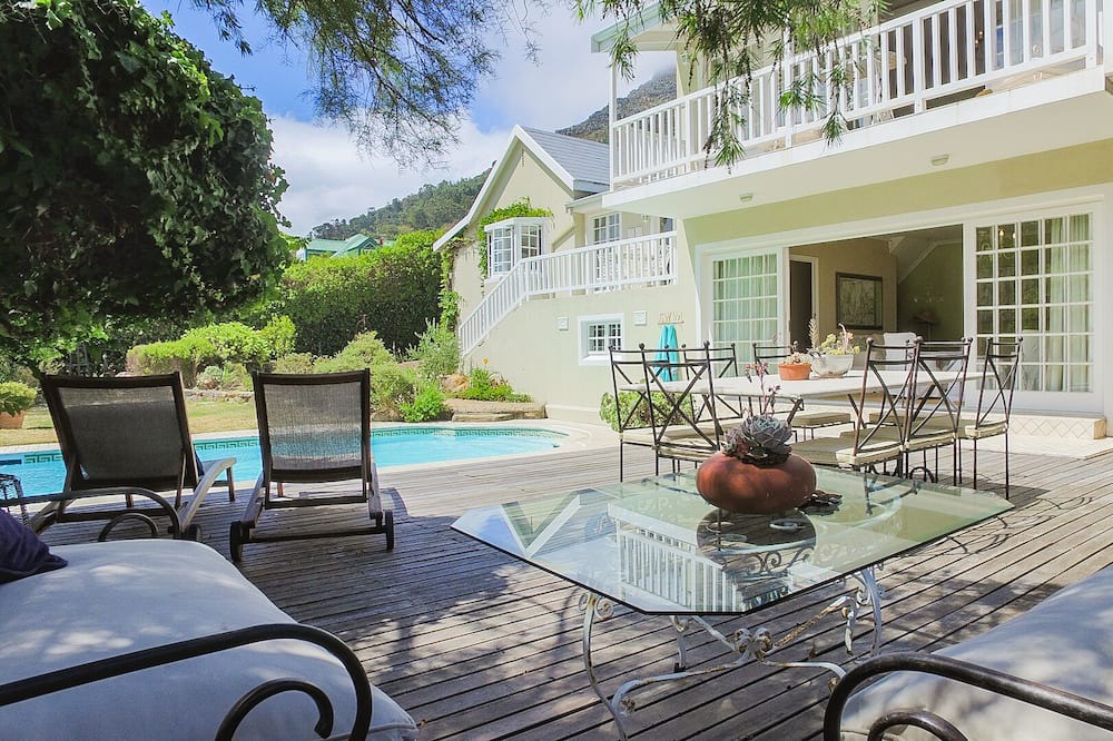 Photo of Patio Balcony in Scott Estate