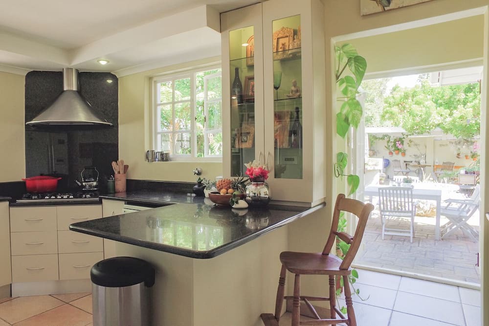 Photo of Kitchen in Scott Estate