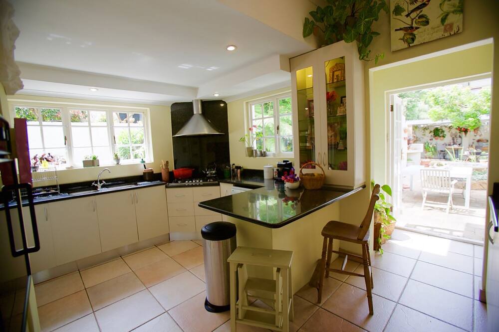 Photo of Kitchen in Scott Estate