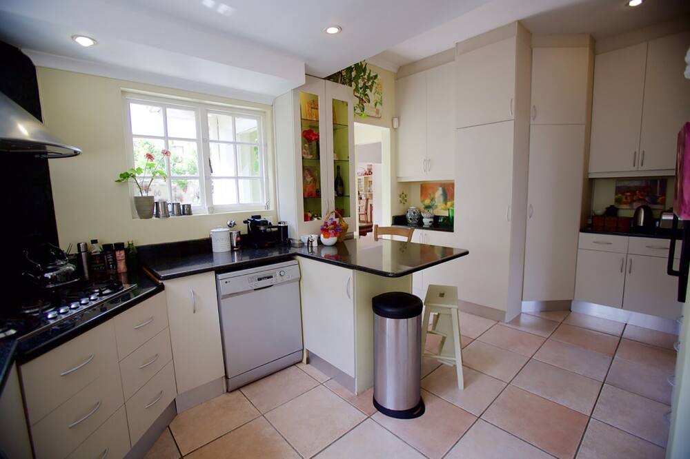 Photo of Kitchen in Scott Estate